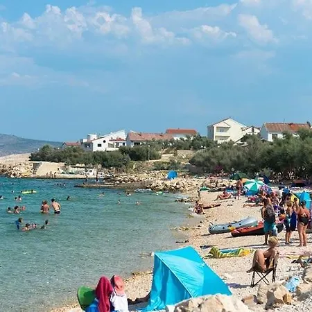 아파트 San Ražanac