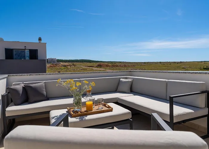 San Διαμέρισμα Ražanac